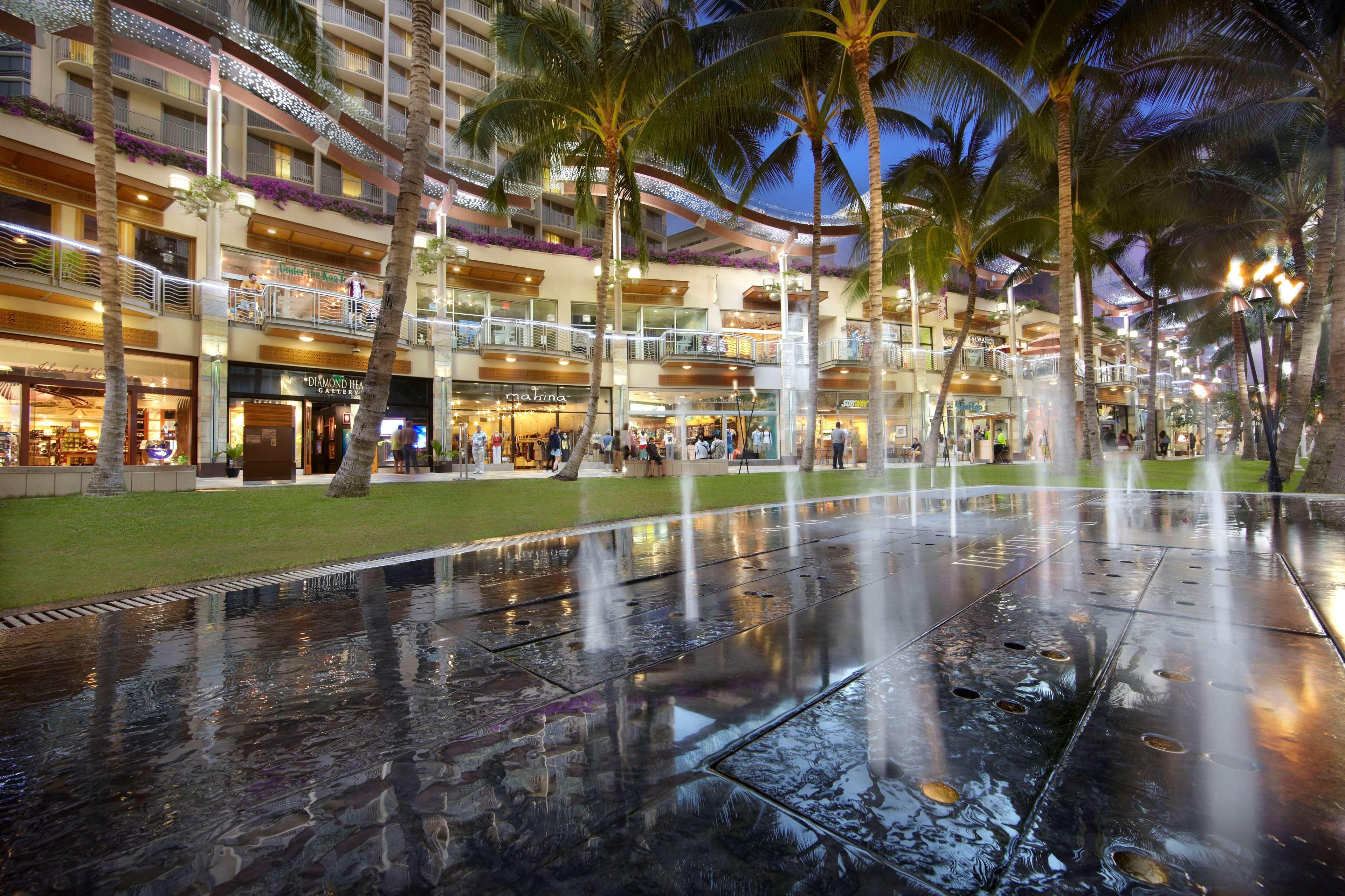 Embassy Suites By Hilton Waikiki Beach Walk Honolulu Exterior foto