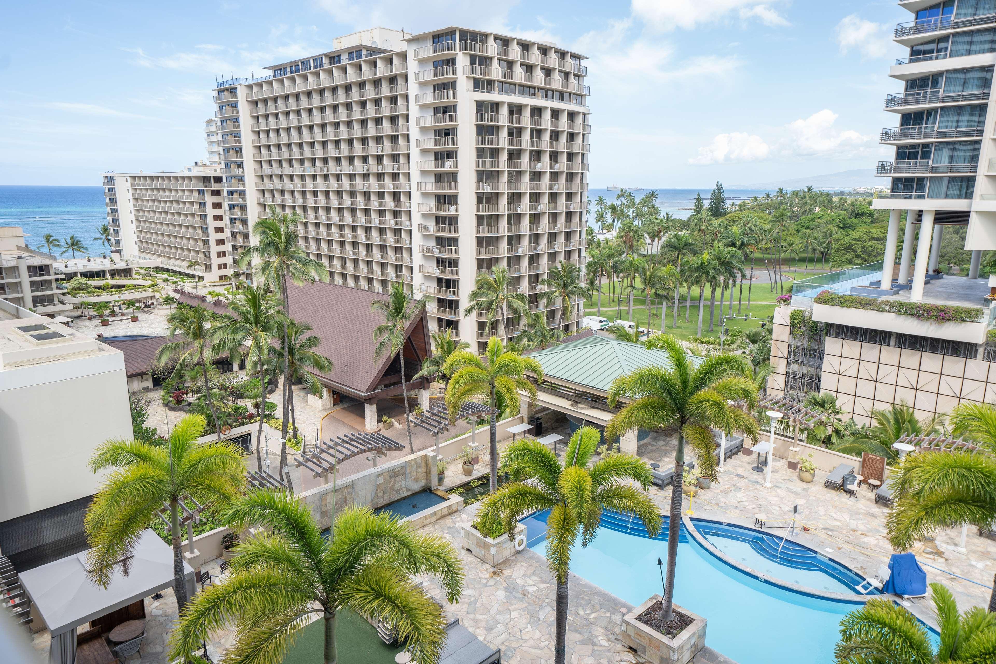 Embassy Suites By Hilton Waikiki Beach Walk Honolulu Exterior foto