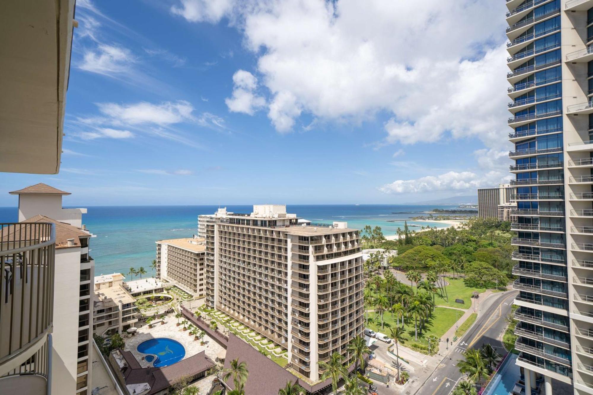 Embassy Suites By Hilton Waikiki Beach Walk Honolulu Exterior foto